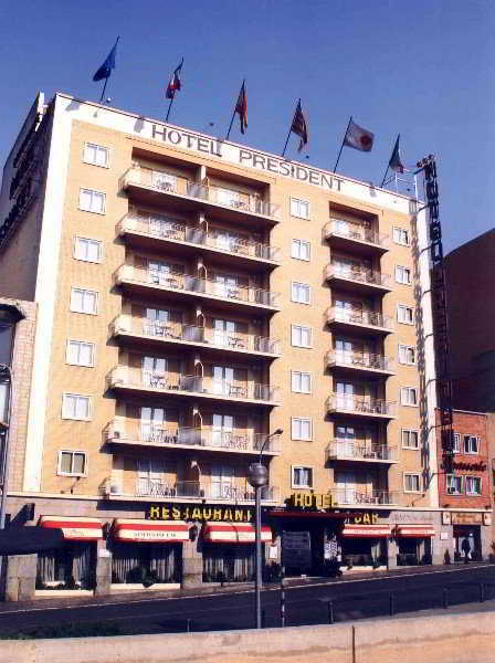 Sercotel Hotel President Figueras Exterior foto